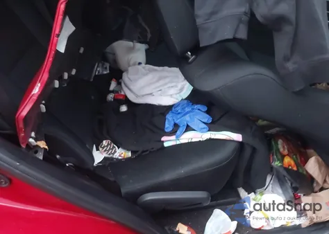 2015 Toyota Rav4 Le z USA, uszkodzony, nr VIN 2T3BFREVXFW336341